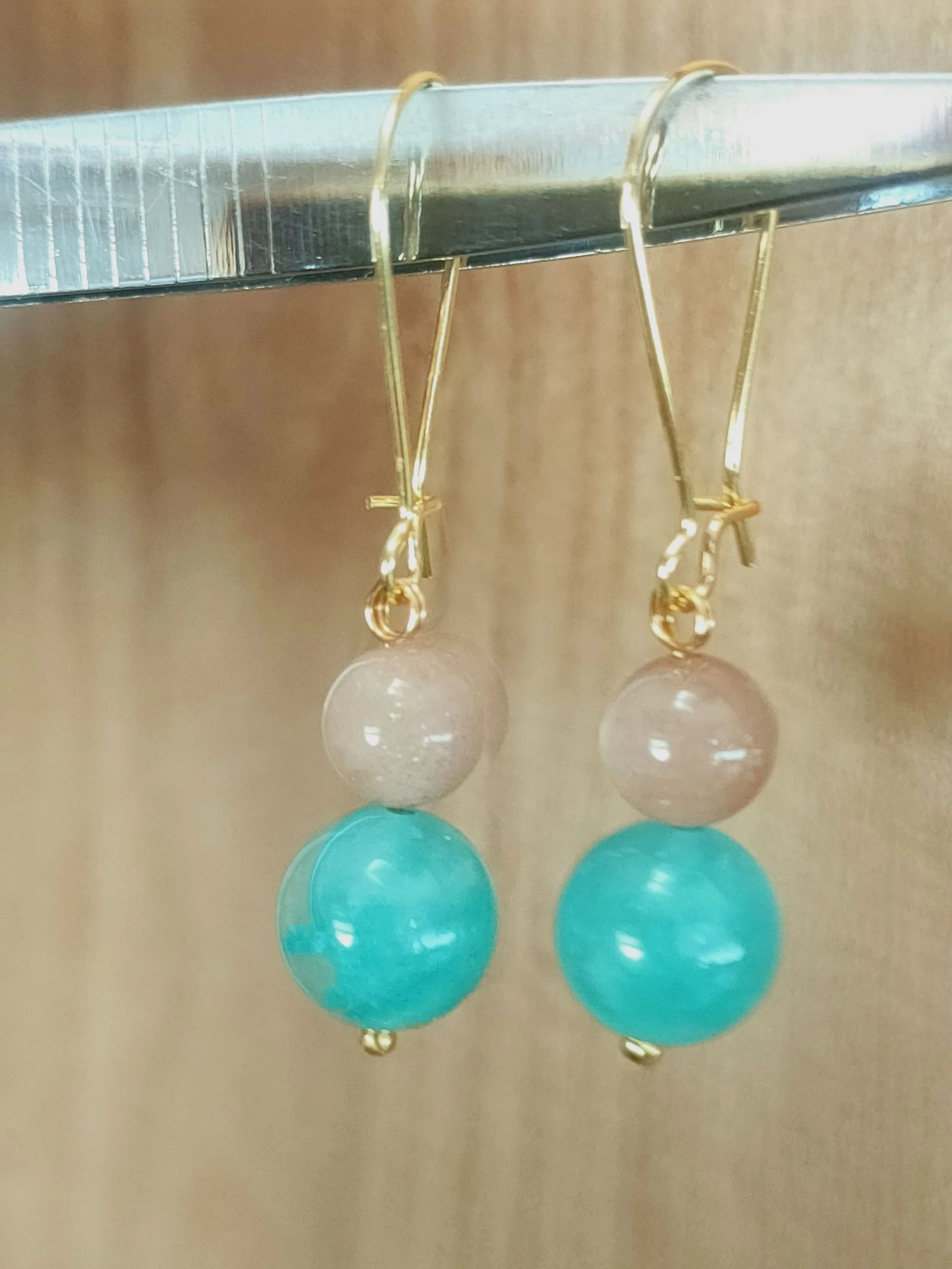 Un par de aretes de amazonita y Piedra de Luna – photo 10
